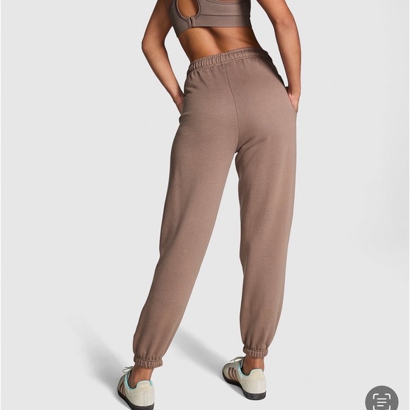 NWT SET Victoria’s Secret Ivy Campus Fleece full zip hoodie AND matching joggers - Picture 2 of 8